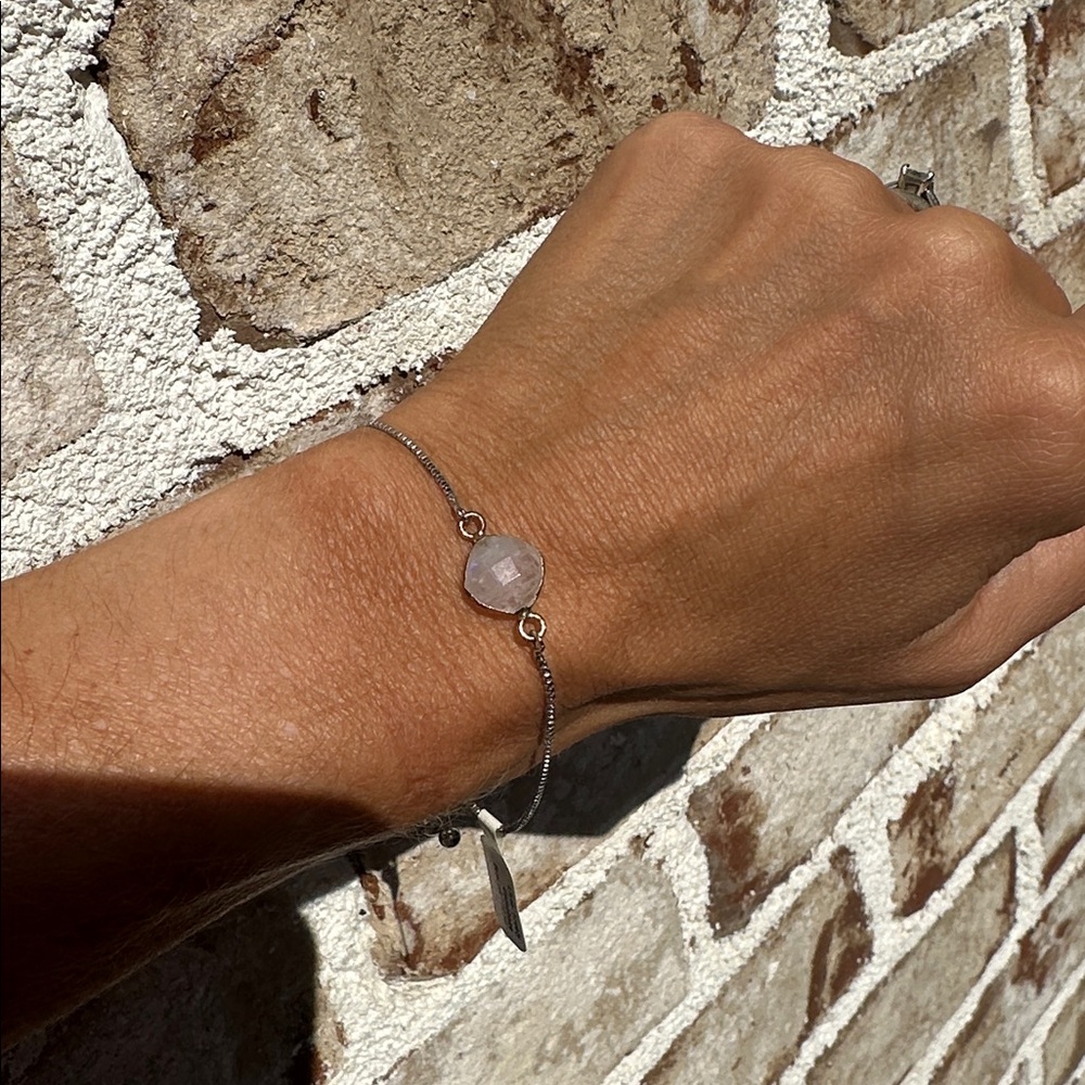 Silver Bracelet with Gemstone - Picture 3 of 5